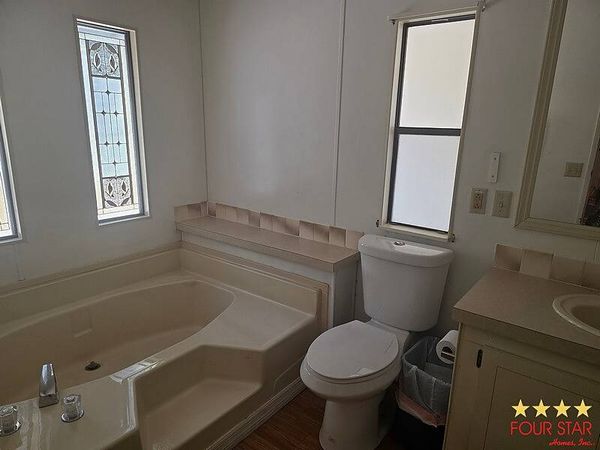 14 Sugarboat Dr, Leesburg FL 34788