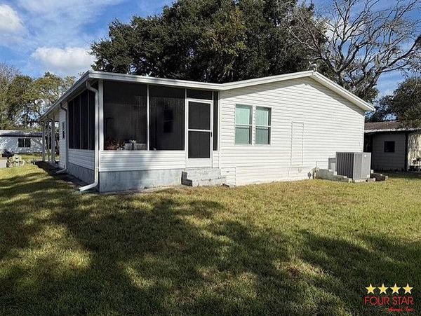 18 Niagara Circle, Ormond Beach FL 32174