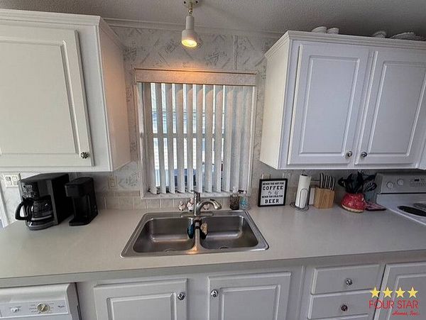 18 Niagara Circle, Ormond Beach FL 32174