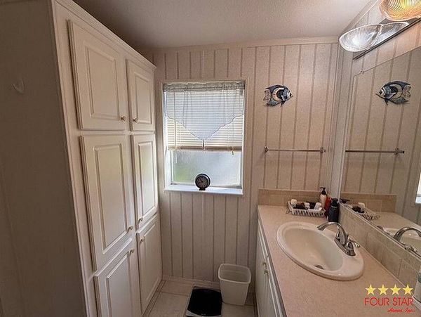 18 Niagara Circle, Ormond Beach FL 32174