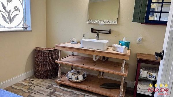 513 Venue Ct, Vero Beach FL 32966