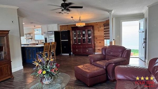 513 Venue Ct, Vero Beach FL 32966