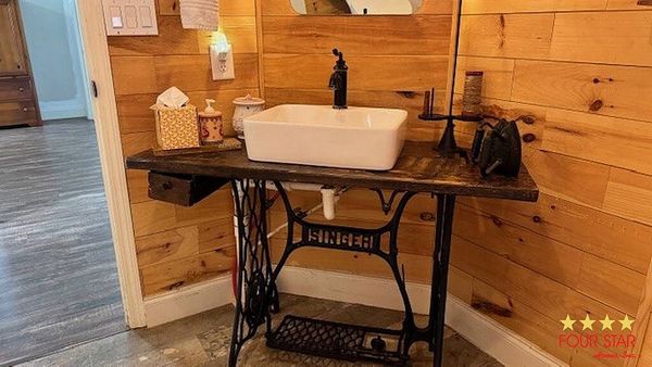 513 Venue Ct, Vero Beach FL 32966