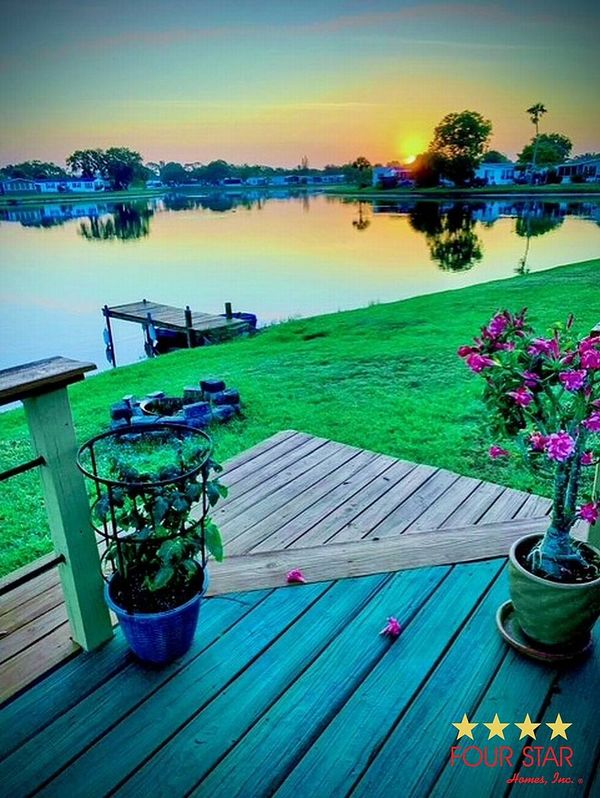 513 Venue Ct, Vero Beach FL 32966