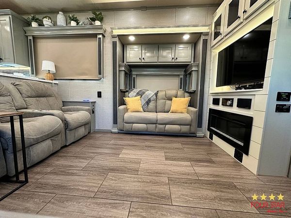 2344 Ash Village St, Orange City FL 32763