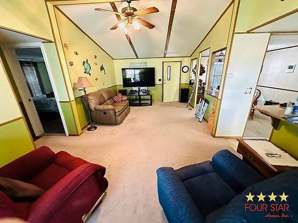 19 Valley Rd , DeLeon Springs FL 32120