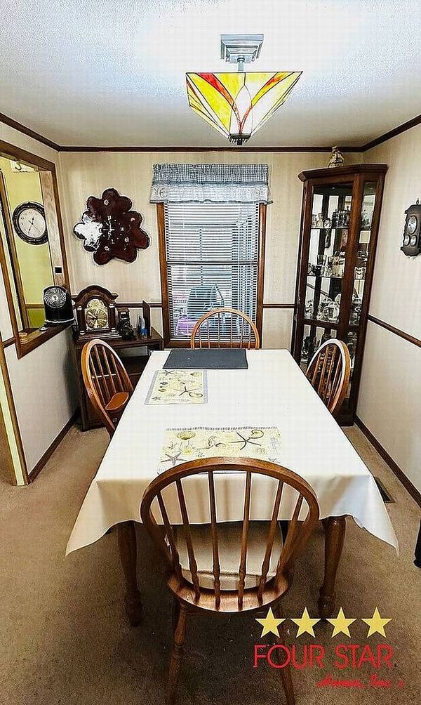 19 Valley Rd , DeLeon Springs FL 32120