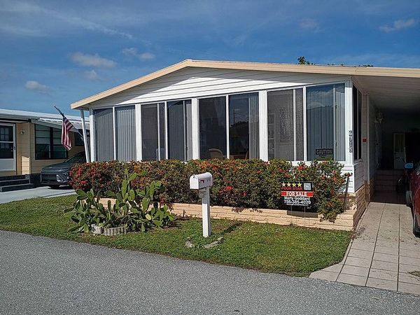 6715 NW 28th Street, Lot 811, Margate FL 33063