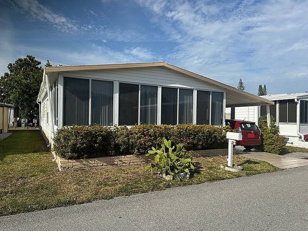 6715 NW 28th Street, Lot 811, Margate FL 33063