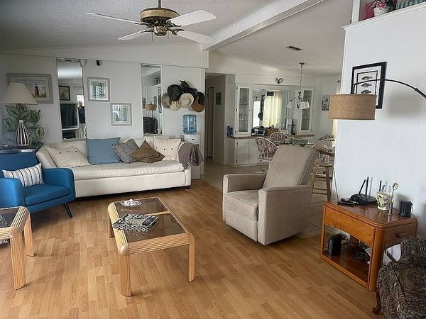 6715 NW 28th Street, Lot 811, Margate FL 33063