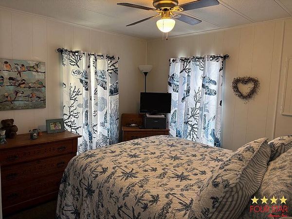 8775 20th St, Lot 417, Vero Beach FL 32966