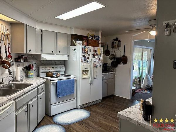 8775 20th St, Lot 417, Vero Beach FL 32966