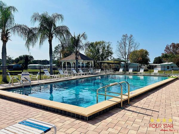 31 LAVENDER LN, Eustis FL 32726