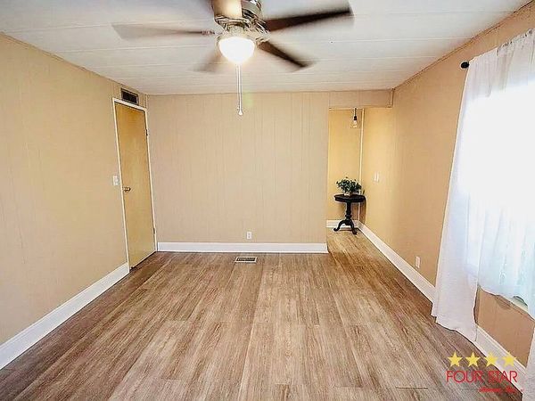 31 LAVENDER LN, Eustis FL 32726