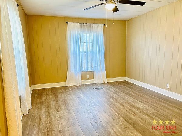 31 LAVENDER LN, Eustis FL 32726