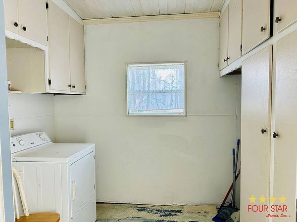 31 LAVENDER LN, Eustis FL 32726