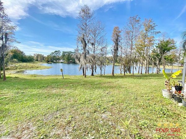 946 Savanna Dr, Kissimmee FL 34746