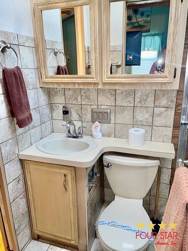 946 Savanna Dr, Kissimmee FL 34746