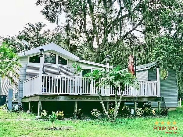 946 Savanna Dr, Kissimmee FL 34746