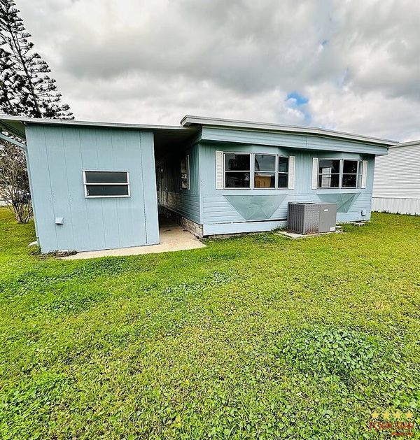 5633 Newman Dr, Port Orange FL 32127