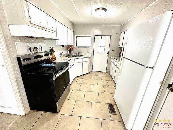 5633 Newman Dr, Port Orange FL 32127