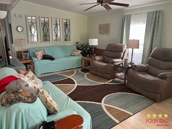 3 Ecuador Ct, Fort Pierce FL 34951