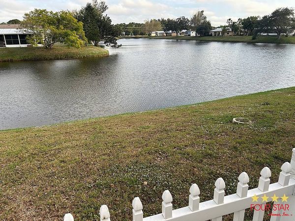 3 Ecuador Ct, Fort Pierce FL 34951