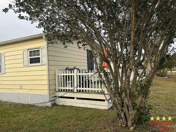 3 Ecuador Ct, Fort Pierce FL 34951