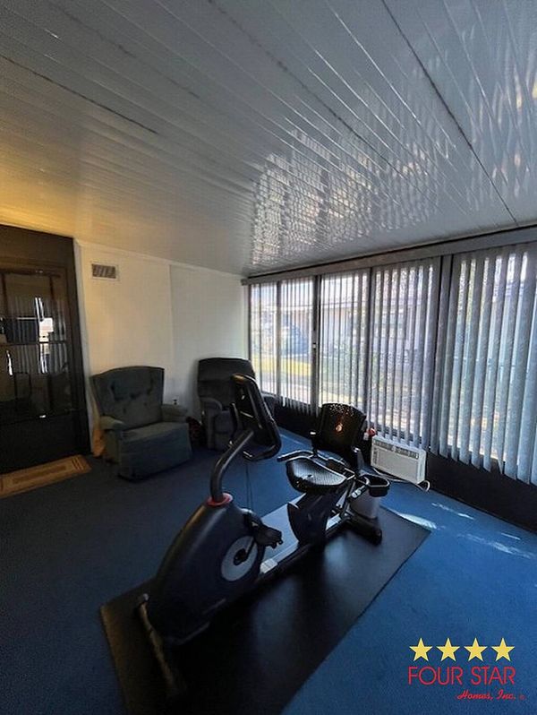 14326 Pine Valley Rd, Orlando FL 32826