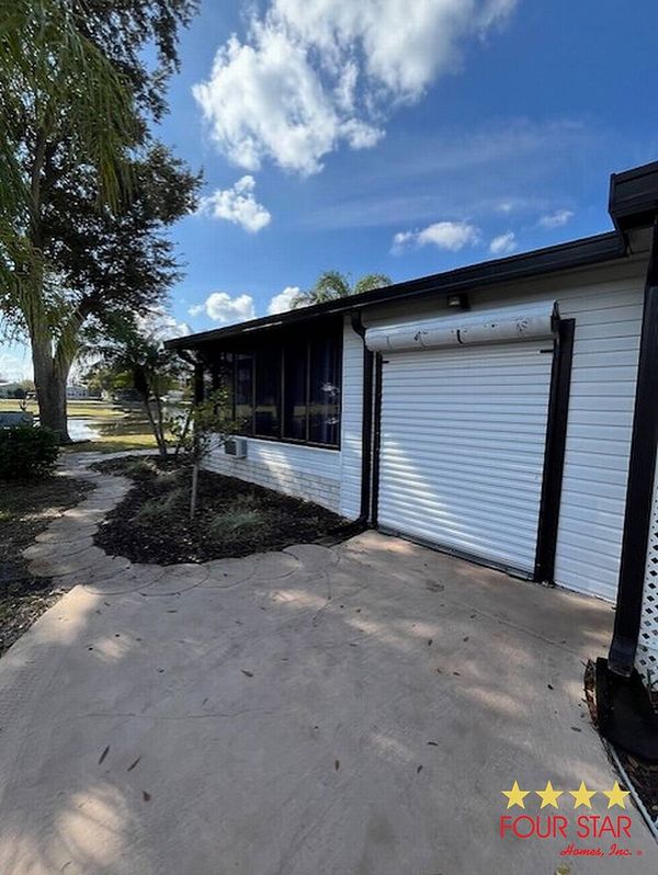 14326 Pine Valley Rd, Orlando FL 32826