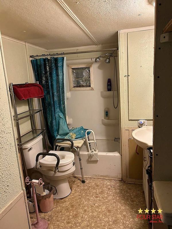 914 Clearlake Rd, Cocoa FL 32922