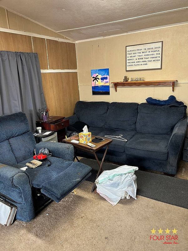 914 Clearlake Rd, Cocoa FL 32922