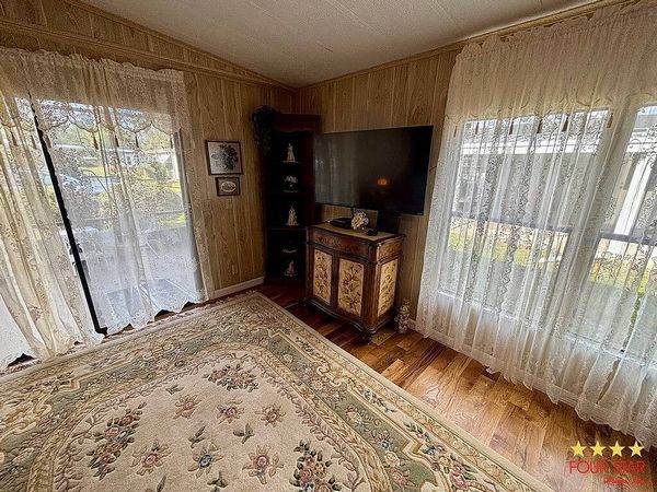 134 Oak Ln, Lake Helen FL 32744