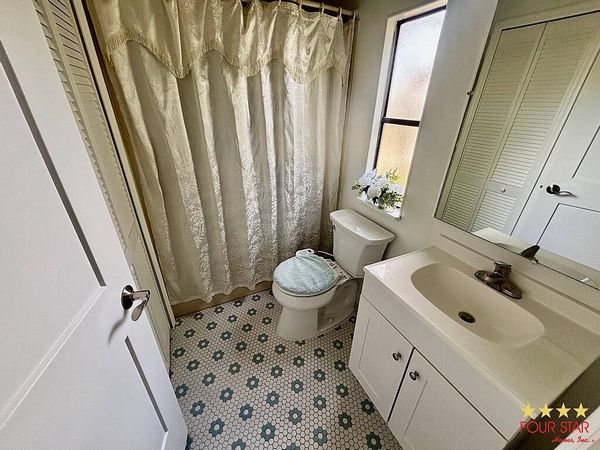 134 Oak Ln, Lake Helen FL 32744