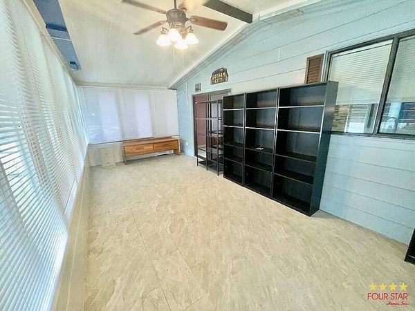 403 Forest Ln., Kissimmee FL 34746