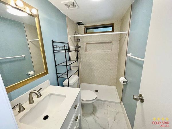 403 Forest Ln., Kissimmee FL 34746