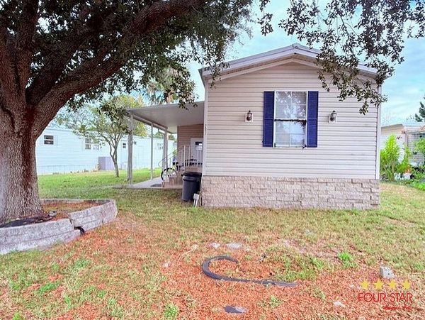 201 Loquat Lane, Port Orange FL 32127