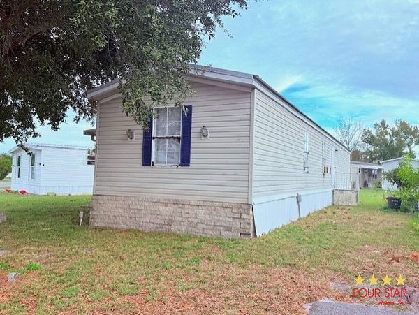 201 Loquat Lane, Port Orange FL 32127