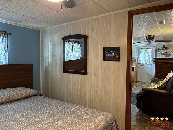 2438 Montauk Ct, Orange City FL 32763