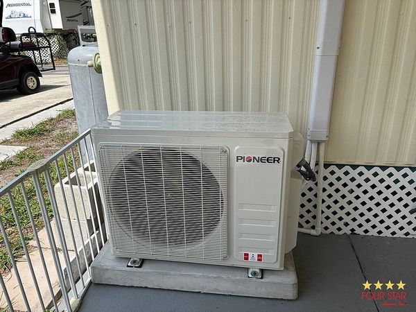 2438 Montauk Ct, Orange City FL 32763