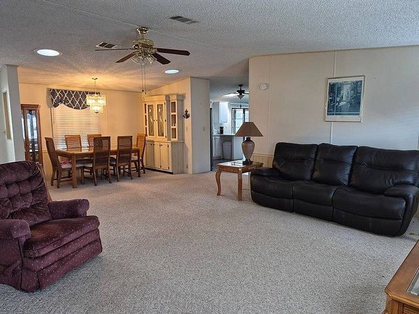 2281 Mariposa Ave, Port Orange FL 32129