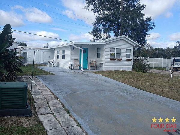 161 CEDAR VILLAGE, Orange City FL 32763