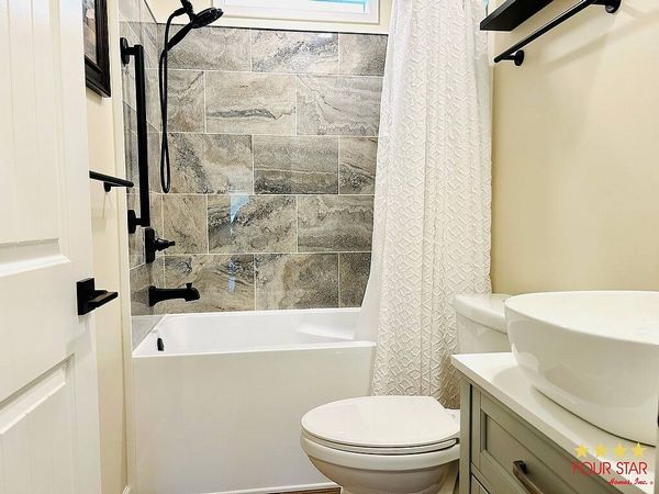 25817 ESPANOLA DR, Leesburg FL 34748