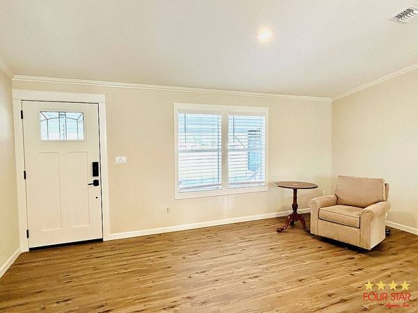 25817 ESPANOLA DR, Leesburg FL 34748