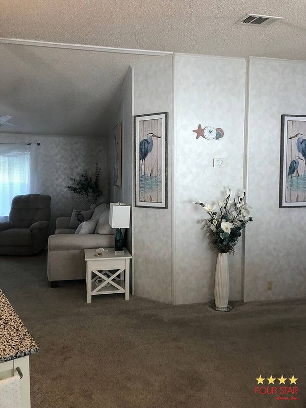 524 Town and Country Blvd, Sebring FL 33870