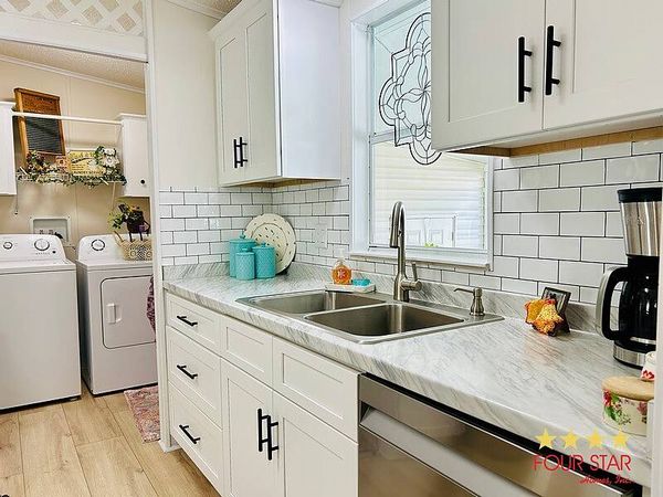 199 Landing Dr, Leesburg FL 34748