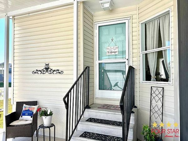 199 Landing Dr, Leesburg FL 34748