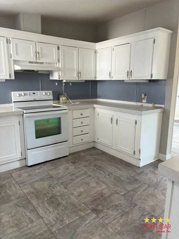 145 Ridgemont Ln, Davenport FL 33897