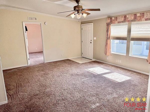 566 Squire Ln, Kissimmee FL 34746