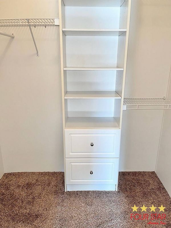 566 Squire Ln, Kissimmee FL 34746